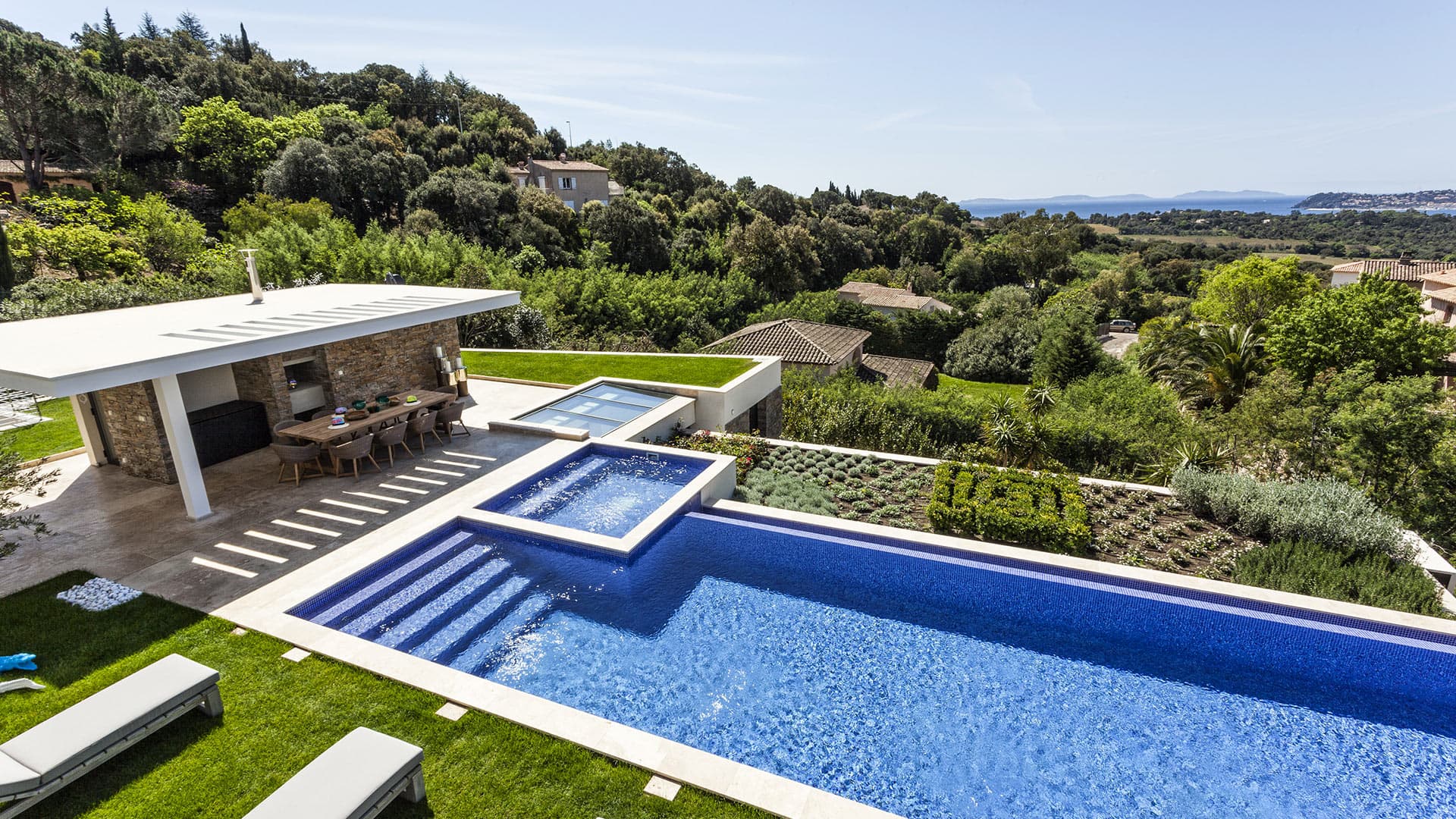 Villa Rachel Côte d'Azur - vue extérieure de la villa