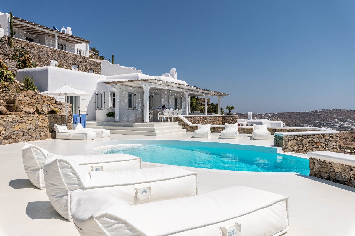 Villa Selena Mykonos - Vue extérieure de la villa avec piscine